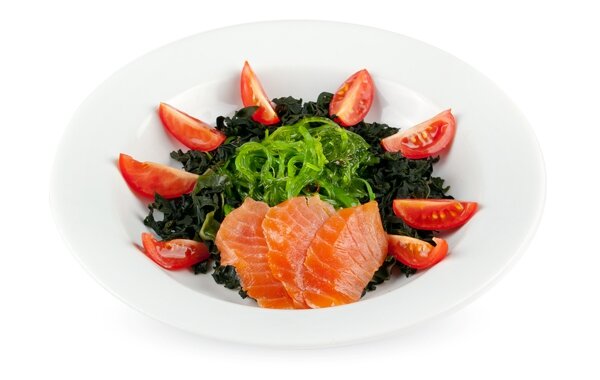 Заказать Чука с копченым лососем и черри